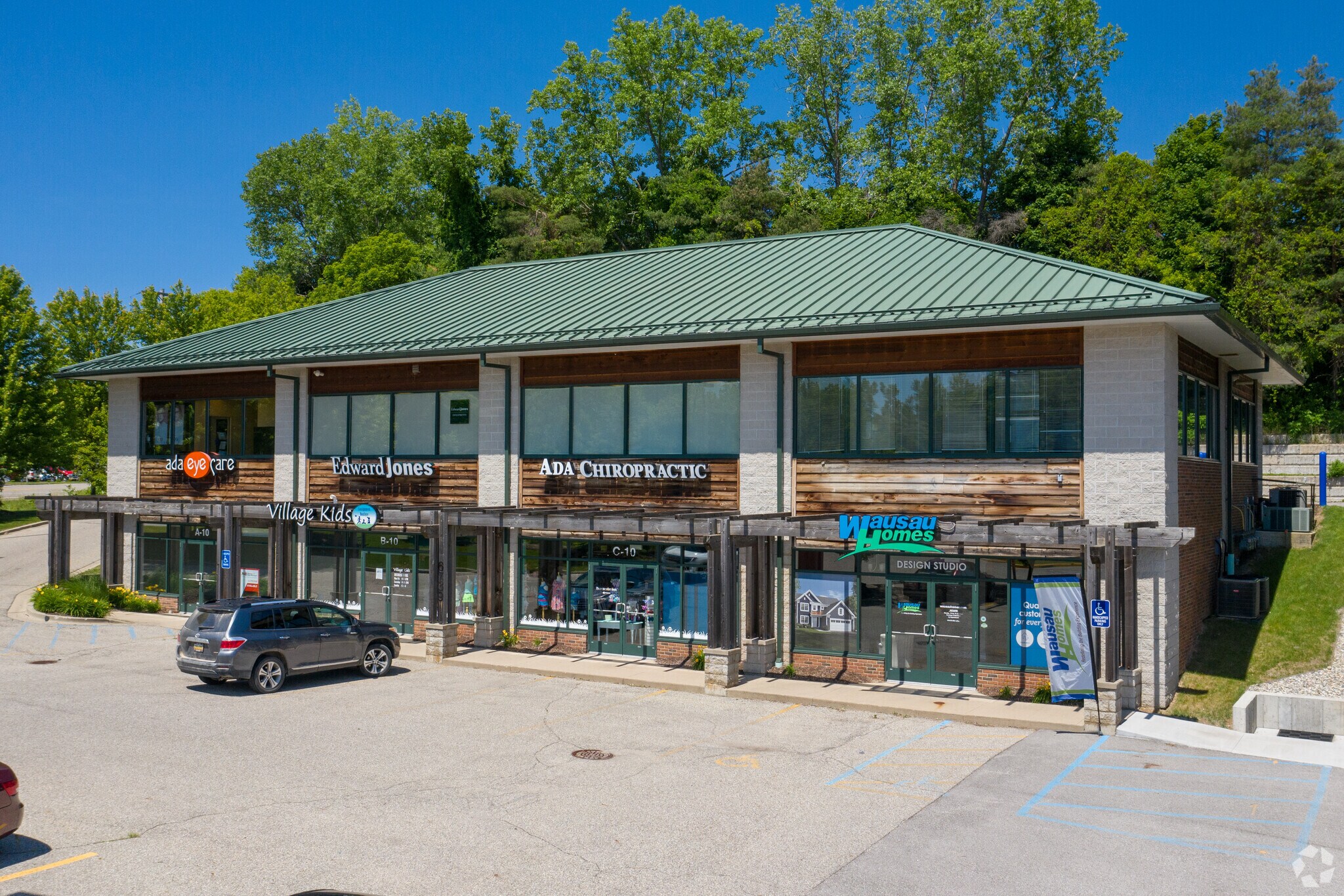 6739 Fulton St E, Ada, MI for sale Primary Photo- Image 1 of 1