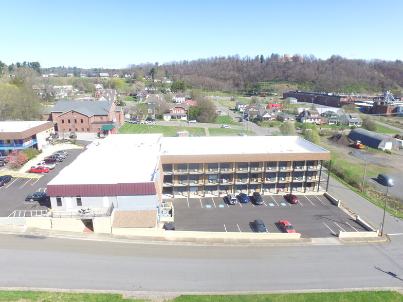 305 N Main St, Galax, VA for sale - Primary Photo - Image 1 of 1