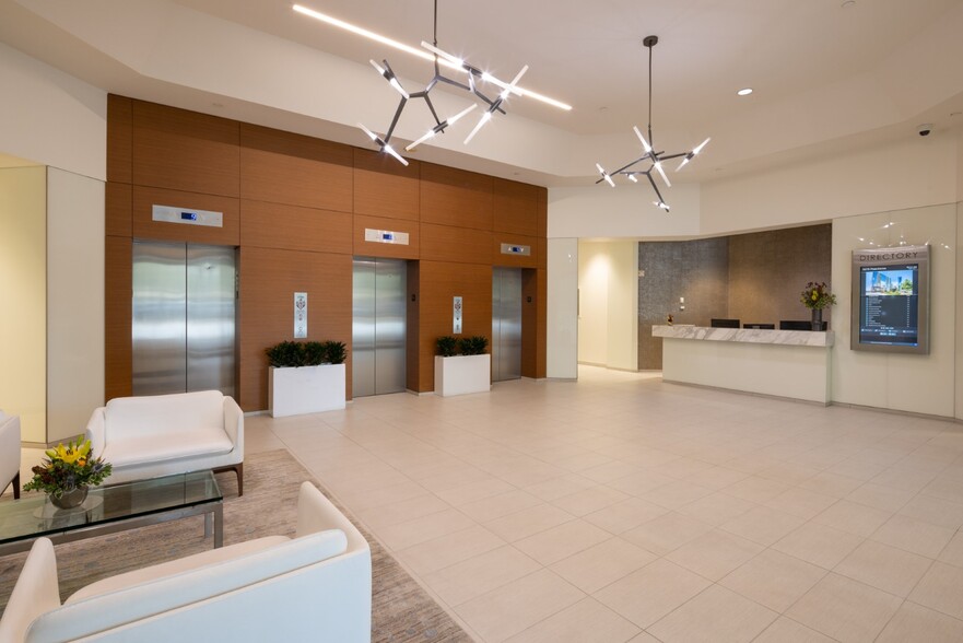 3379 Peachtree Rd NE, Atlanta, GA for lease - Lobby - Image 2 of 10