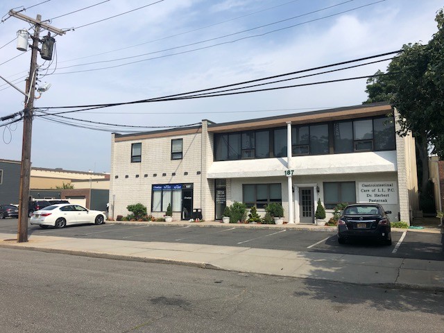 187 Veterans Blvd, Massapequa, NY for sale - Other - Image 1 of 1