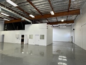 1830 Lockwood St, Oxnard, CA for lease Building Photo- Image 2 of 23