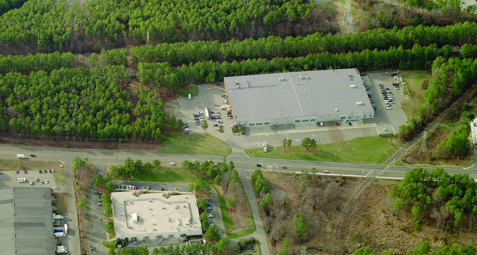 4102 S Miami Blvd, Durham, NC for lease - Aerial - Image 2 of 8