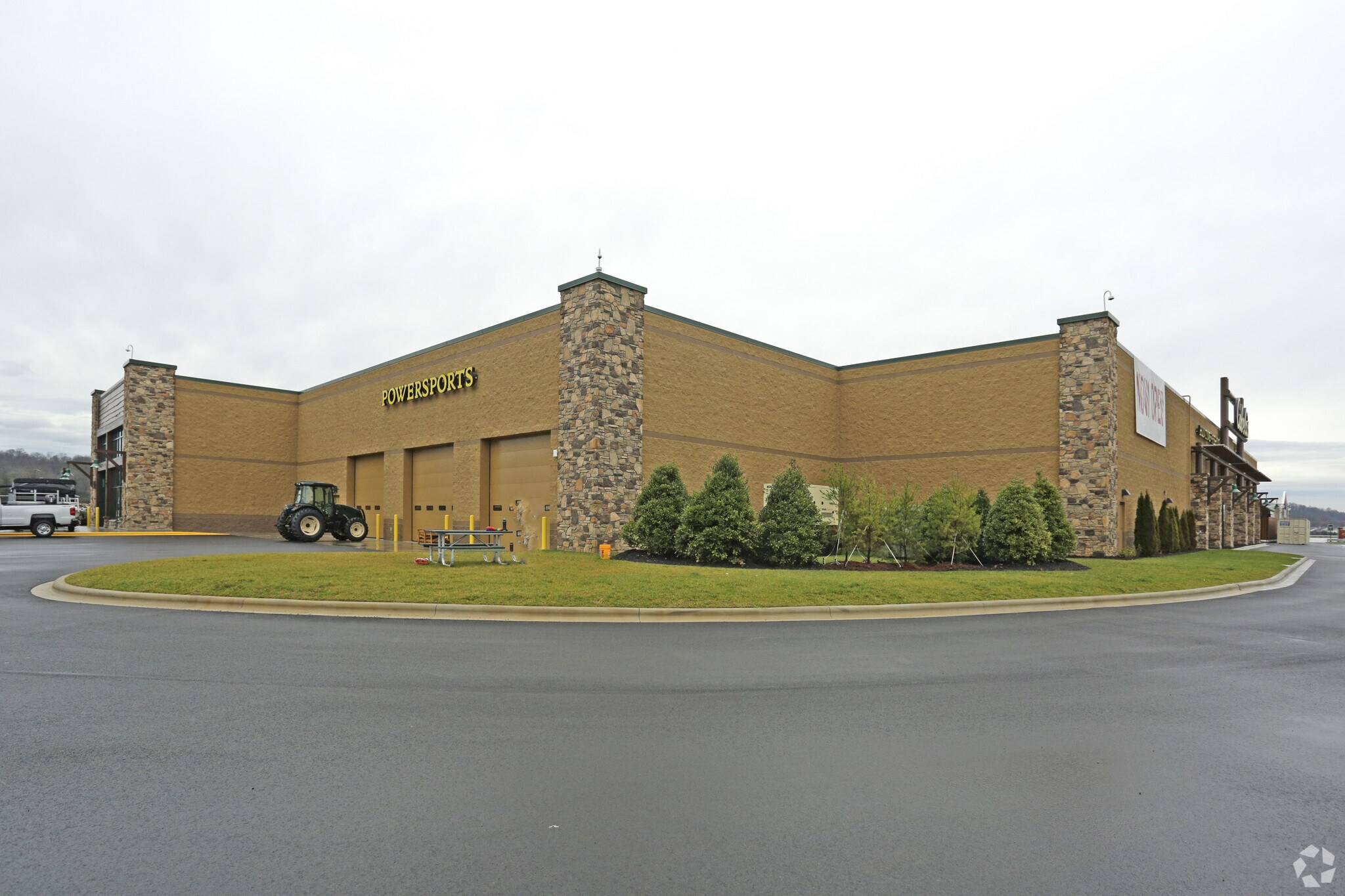 361 Cabela Dr, Bristol, VA 24202 Cabela's