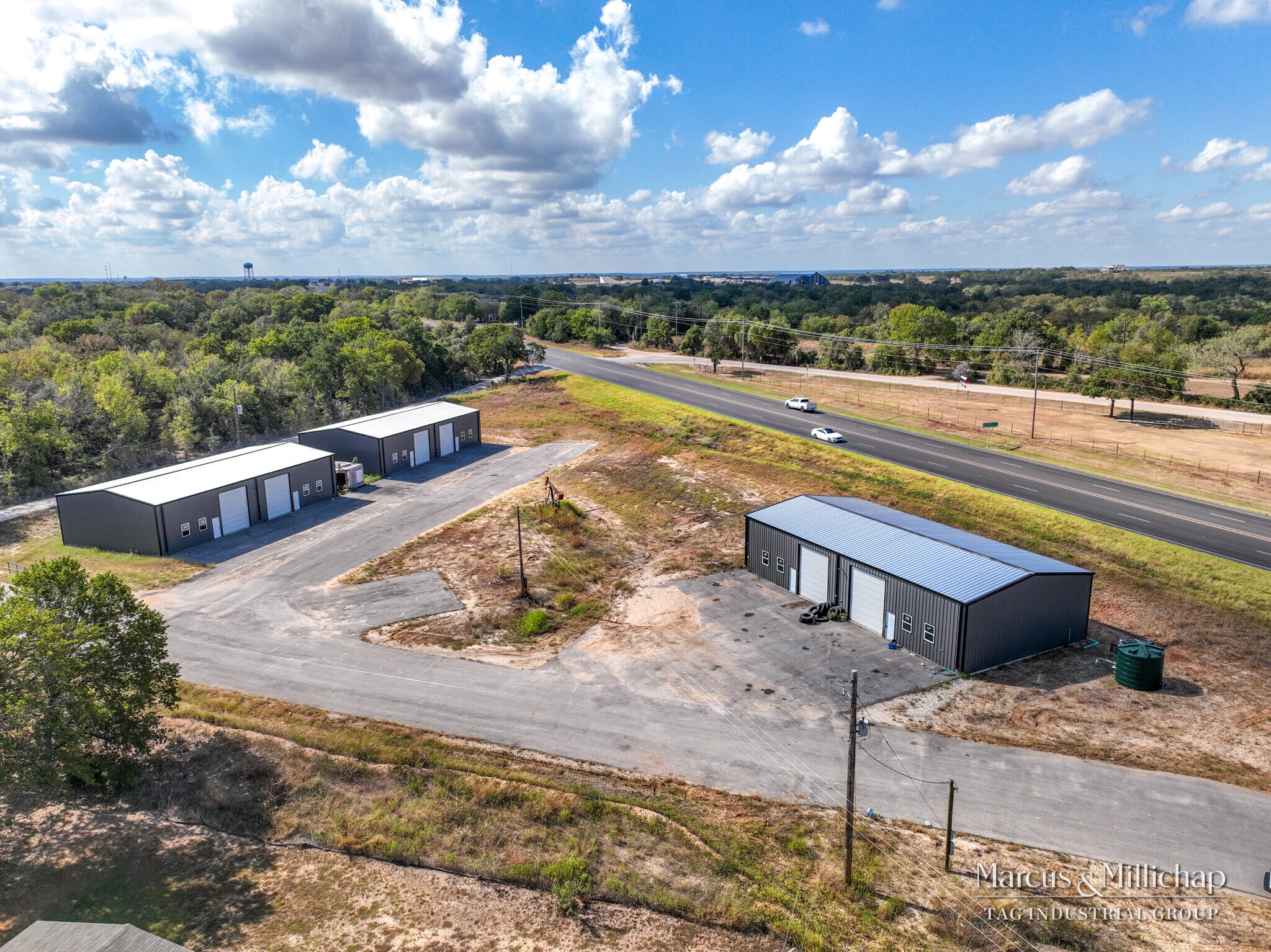 12550 South Highway 183, Luling, TX for sale Primary Photo- Image 1 of 9