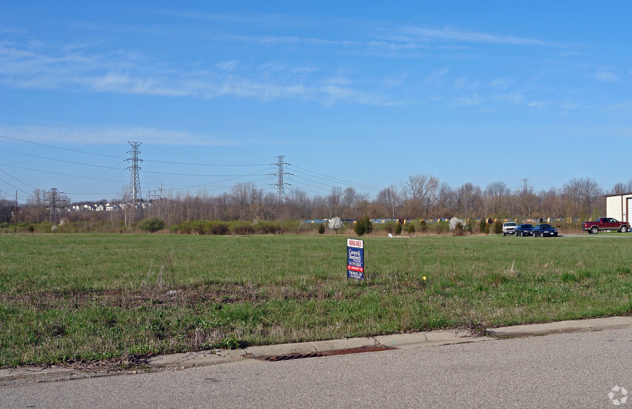 Emerald Way, Middletown, OH for sale Primary Photo- Image 1 of 1