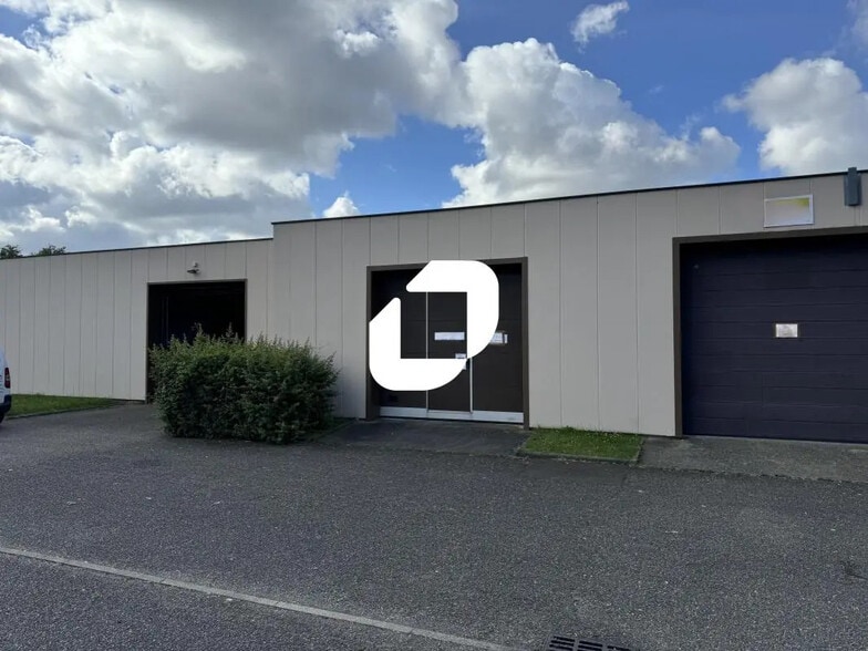 10 Rue Jean Monnet, Eckbolsheim for lease - Building Photo - Image 2 of 5