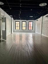 122 W Whitner St, Anderson, SC for lease Interior Photo- Image 2 of 6