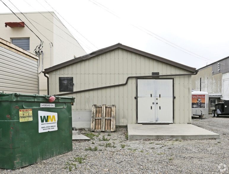 2010 20th St, Didsbury, AB for sale - Building Photo - Image 3 of 4