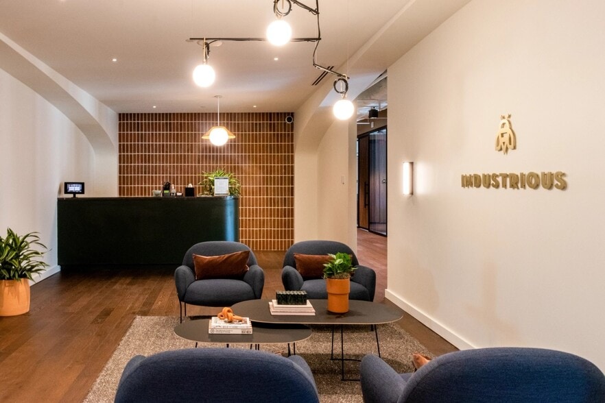 999 Peachtree St Ne, Atlanta, GA for lease - Building Photo - Image 1 of 9