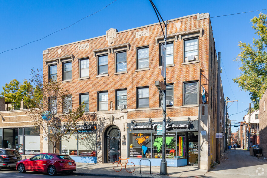 916-918 W Diversey Pky, Chicago, IL for lease - Building Photo - Image 2 of 26