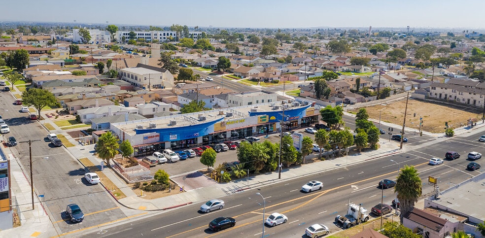 10714 S Western Ave, Los Angeles, CA for lease - Building Photo - Image 3 of 5