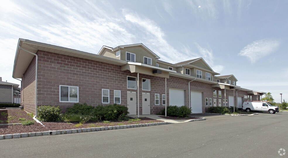 120-125 Park Ave, Manalapan Township, NJ for sale - Primary Photo - Image 1 of 1