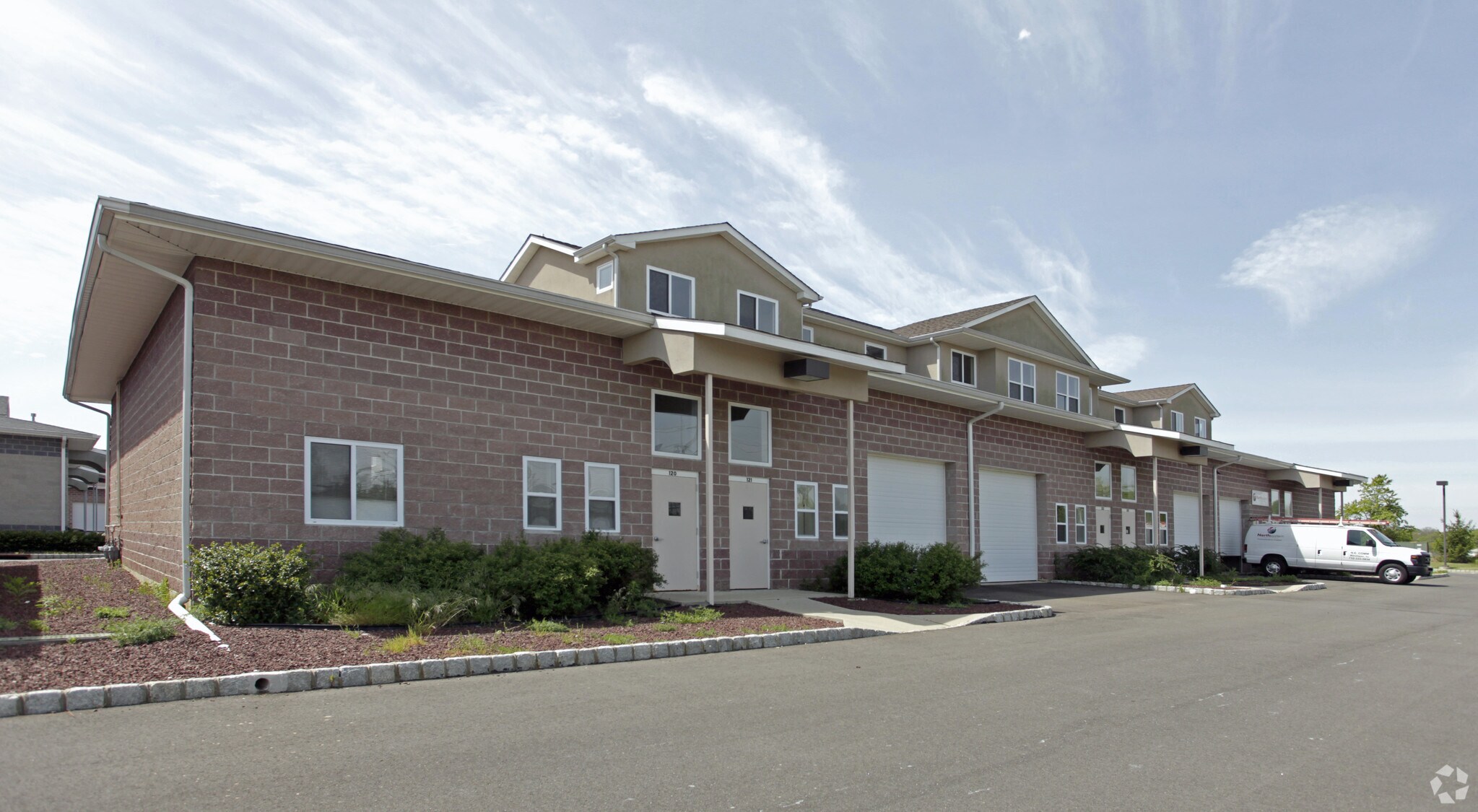 120-125 Park Ave, Manalapan Township, NJ for sale Primary Photo- Image 1 of 1