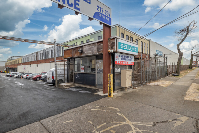 More details for 297 Getty Ave, Paterson, NJ - Industrial for Lease