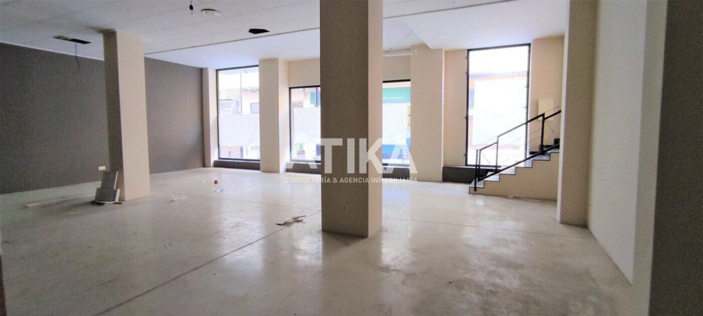Carrer Pintor Segrelles, 8, Ontinyent, Valencia for lease Interior Photo- Image 1 of 9