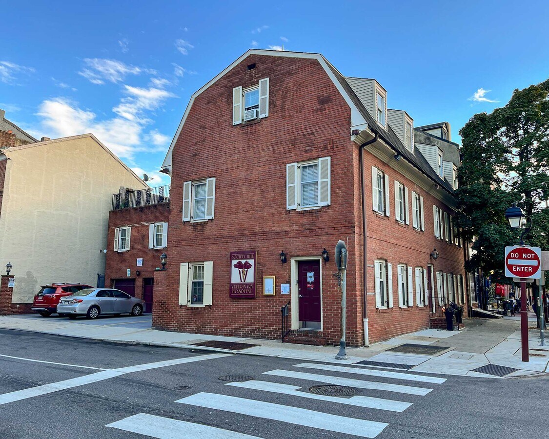 501 S 2nd St, Philadelphia, PA 19147 Society Hill Veterinarian
