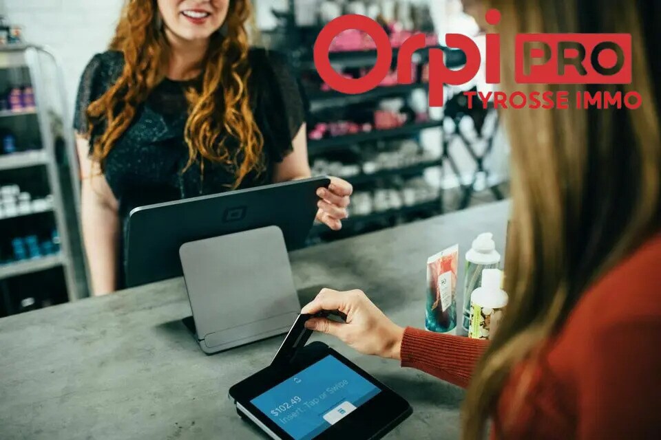 Retail in Saubion for lease Building Photo- Image 1 of 4