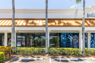 2200-2222 Glades Rd, Boca Raton, FL for lease Building Photo- Image 2 of 7