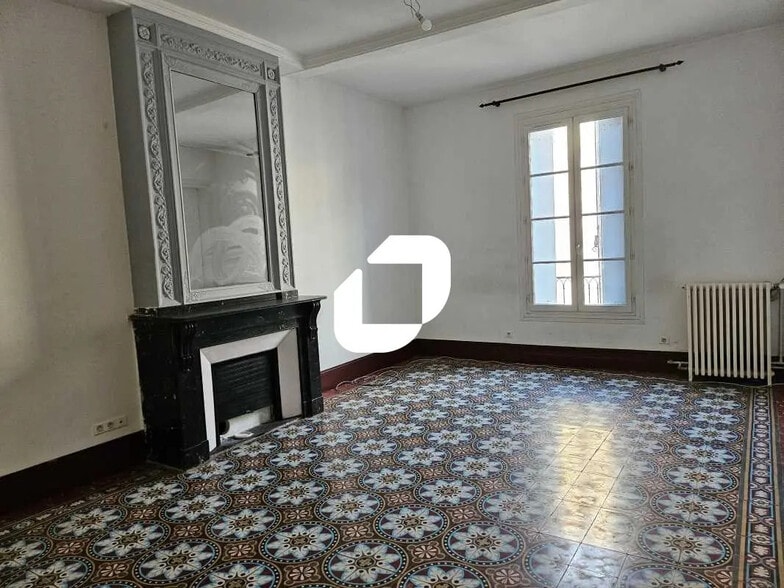 Office in Montpellier for lease - Building Photo - Image 2 of 12