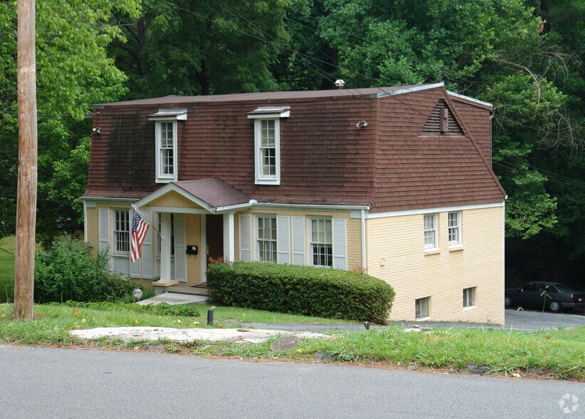 314 W Wieuca Rd, Atlanta, GA 30342