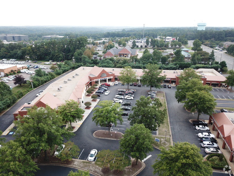 10855-10883 W Broad St, Richmond, VA for lease - Primary Photo - Image 1 of 3