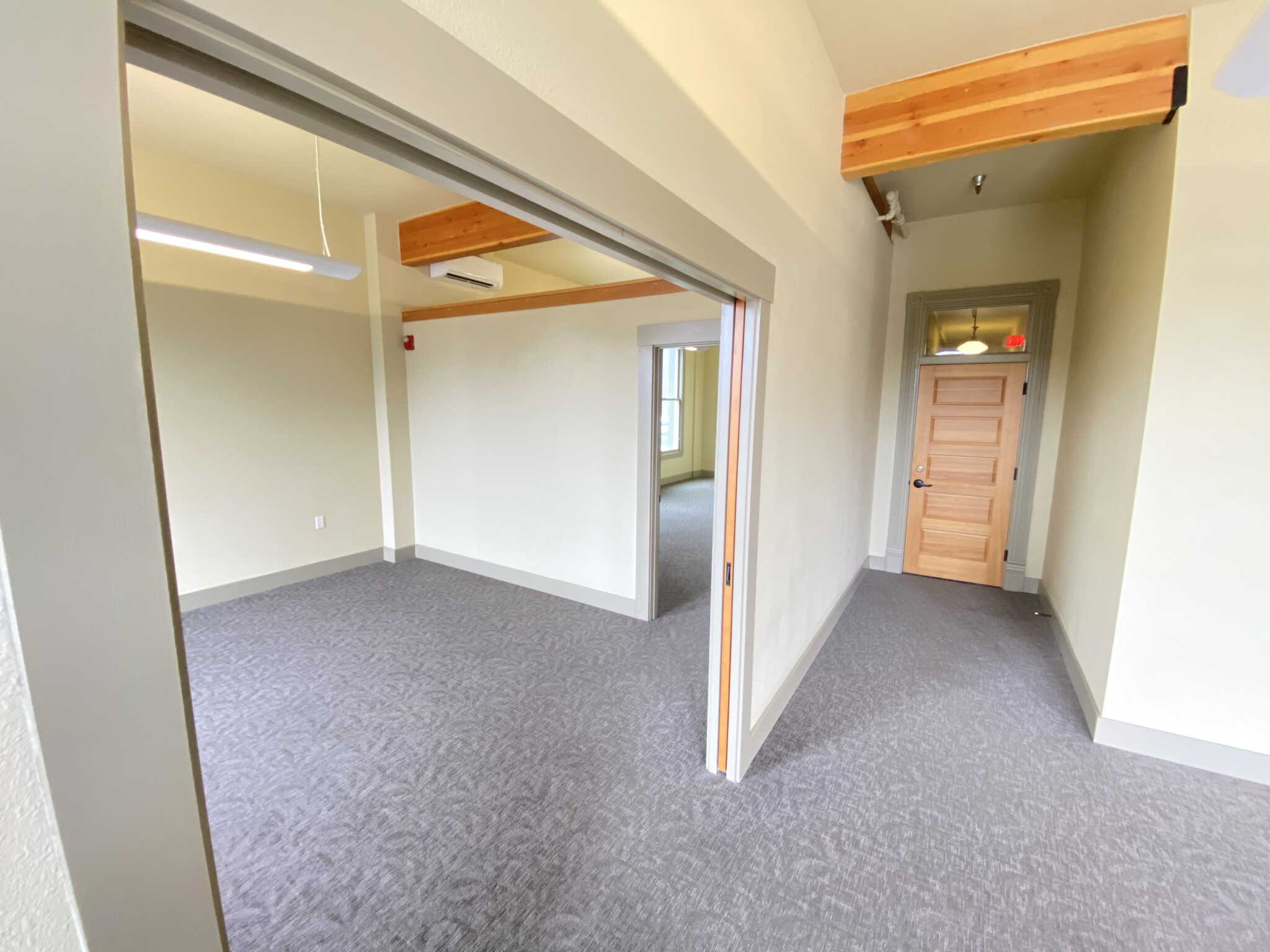 205 SE Grand Ave, Portland, OR for lease Interior Photo- Image 1 of 11