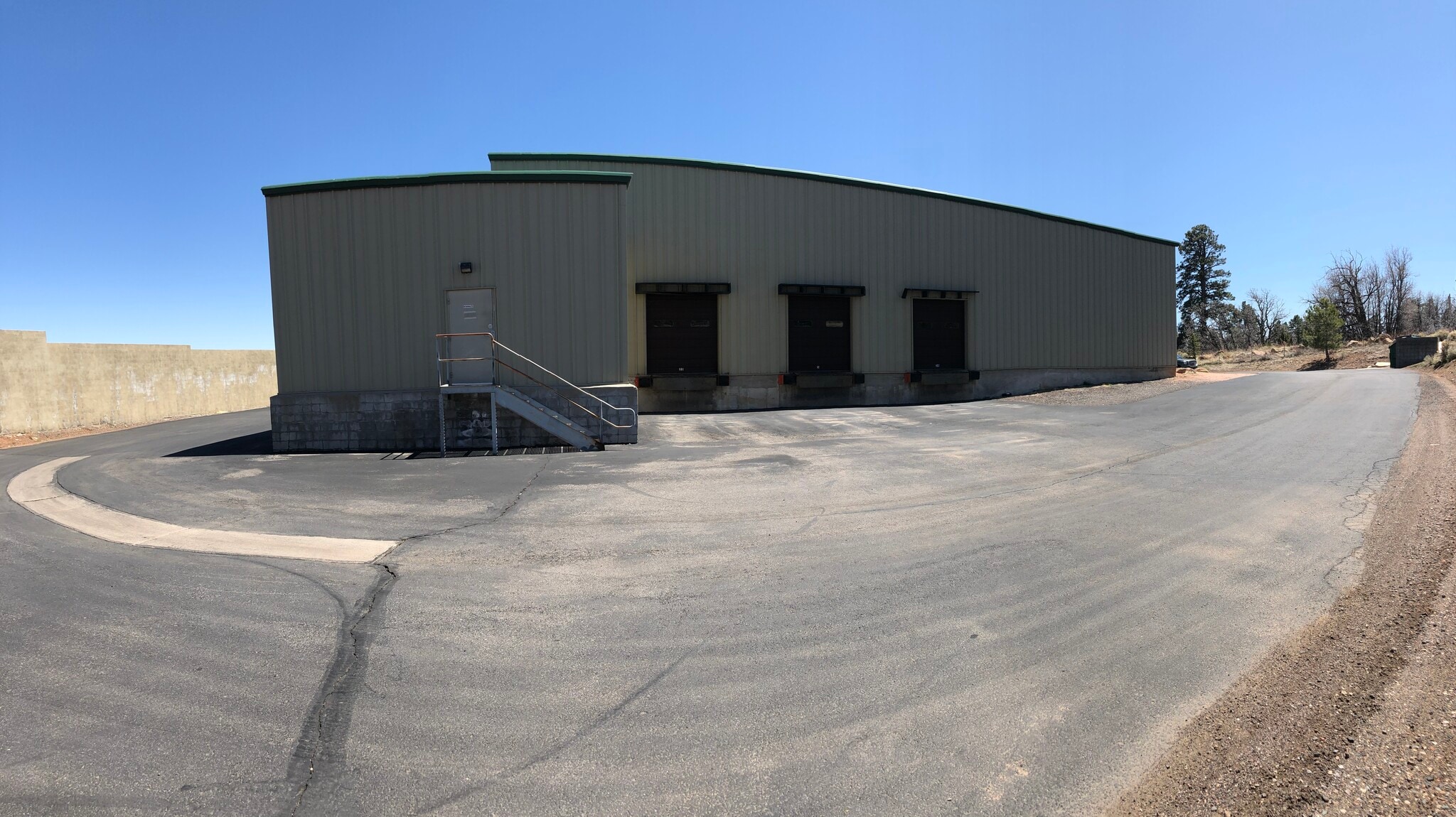 7810 N US Highway 89, Flagstaff, AZ for lease Interior Photo- Image 1 of 5