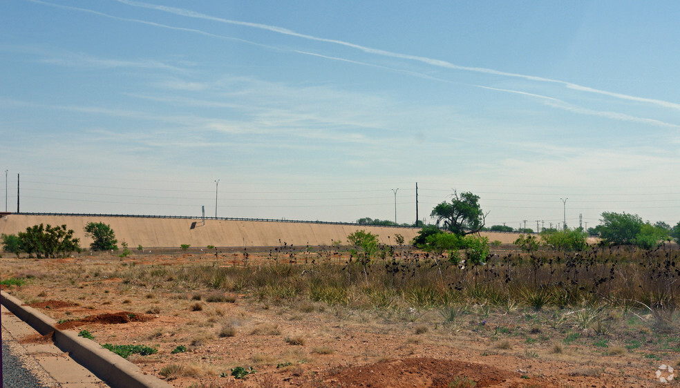 3514-3520 Idalou Rd, Lubbock, TX for sale - Primary Photo - Image 2 of 4