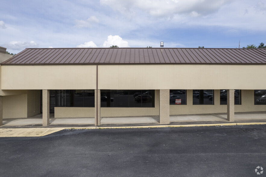 2337-2375 1st St NE, Center Point, AL for lease - Building Photo - Image 3 of 13