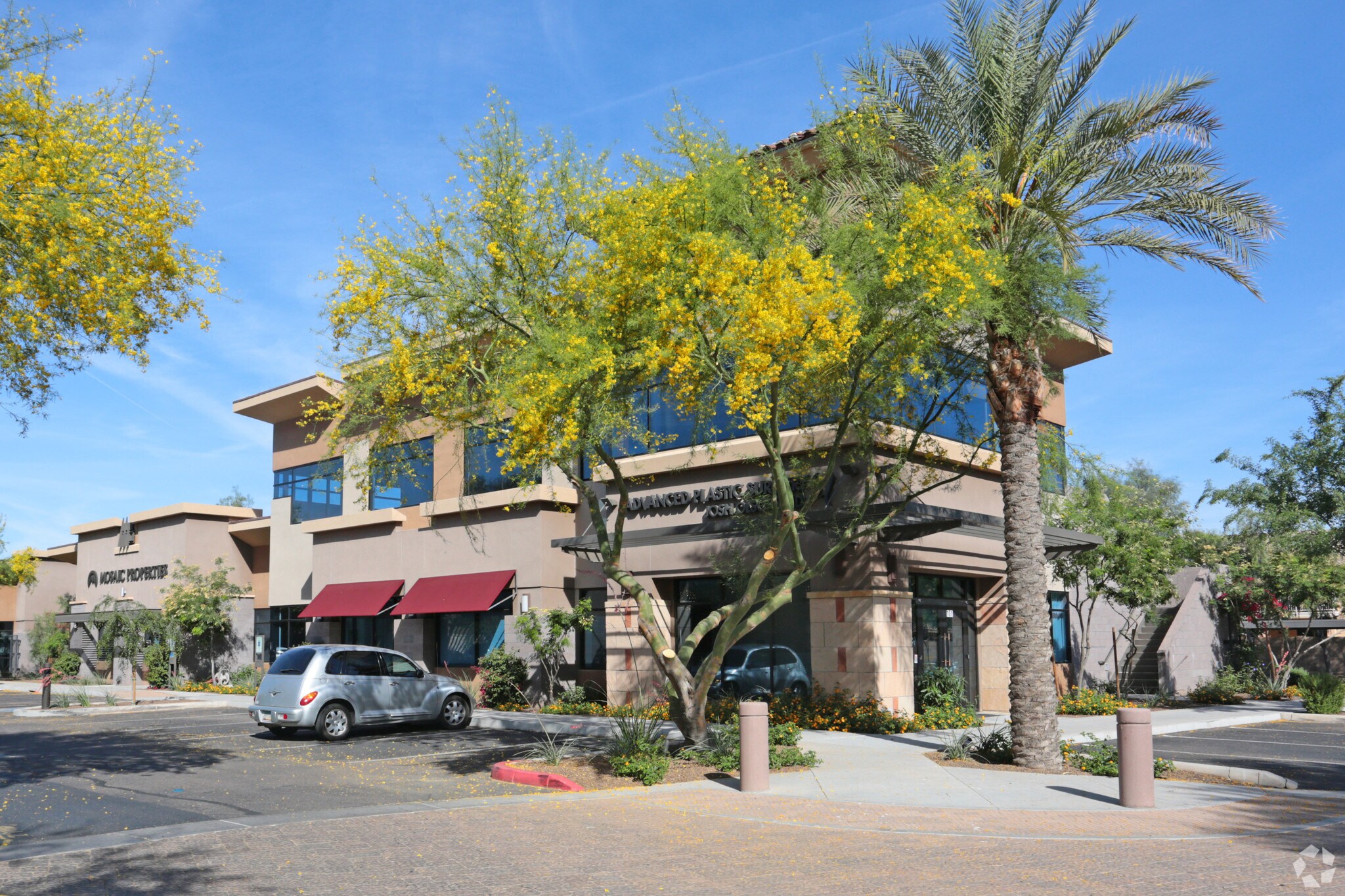 1482 E Williams Field Rd, Gilbert, AZ 85295 Office for Lease