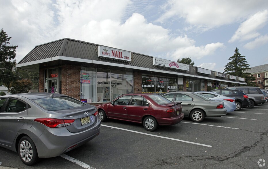 86 Ridgedale Ave, Cedar Knolls, NJ 07927