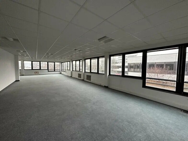 Office in Strasbourg for lease - Interior Photo - Image 3 of 7