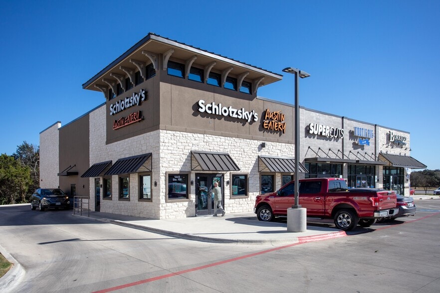 1445 S Main St, Boerne, TX for sale - Primary Photo - Image 1 of 1