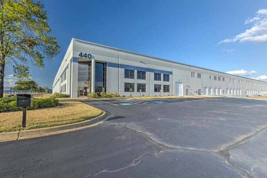 440480 Stateline Rd E, Southaven, MS 38671 Southaven Distribution