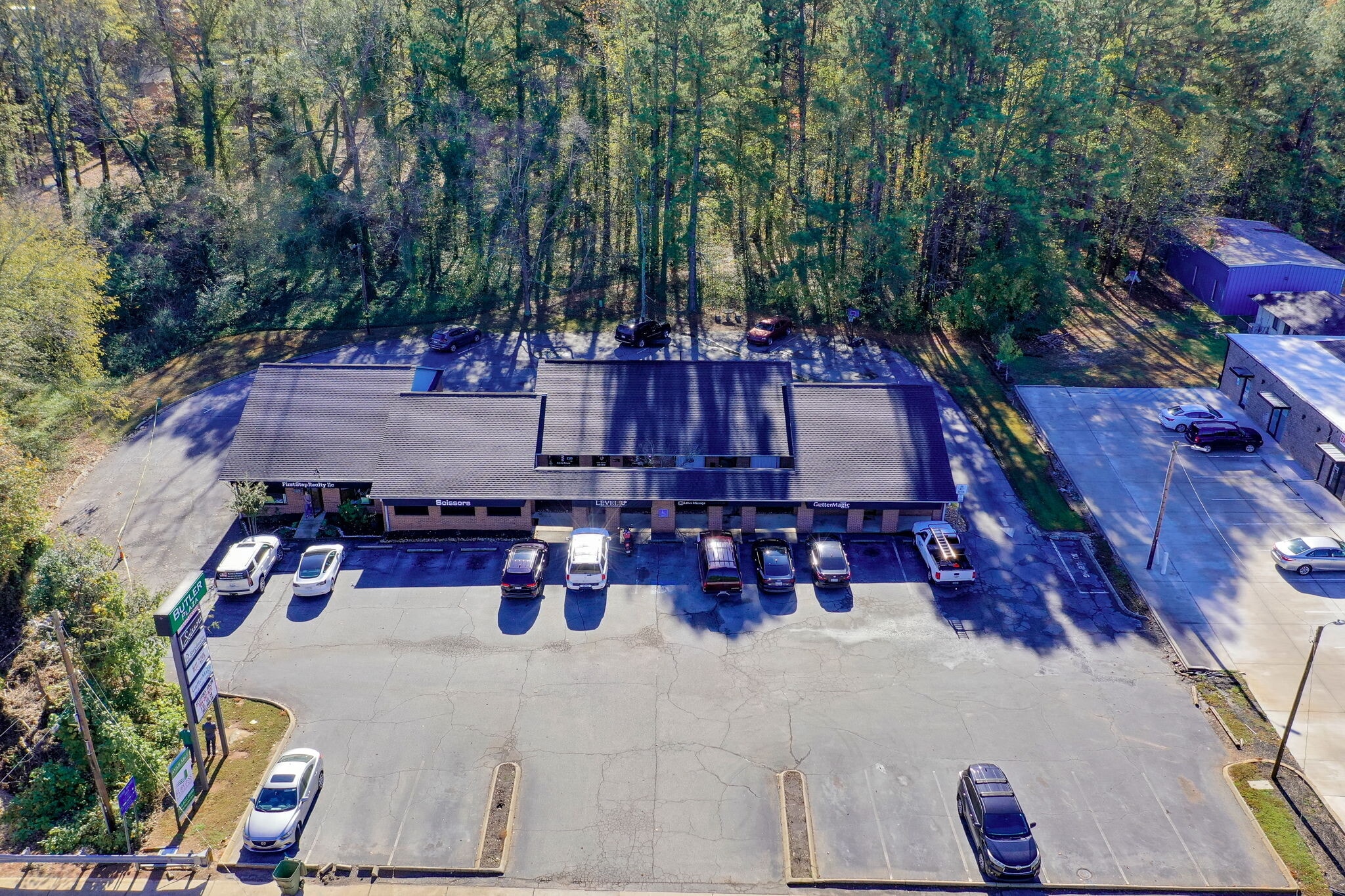 308 E Butler Rd, Mauldin, SC for lease Primary Photo- Image 1 of 7