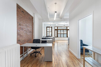 13 W 36th St, New York, NY for lease Interior Photo- Image 2 of 8