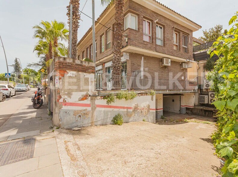 Retail in Sant Cugat del Vallès, Barcelona for lease - Building Photo - Image 2 of 2