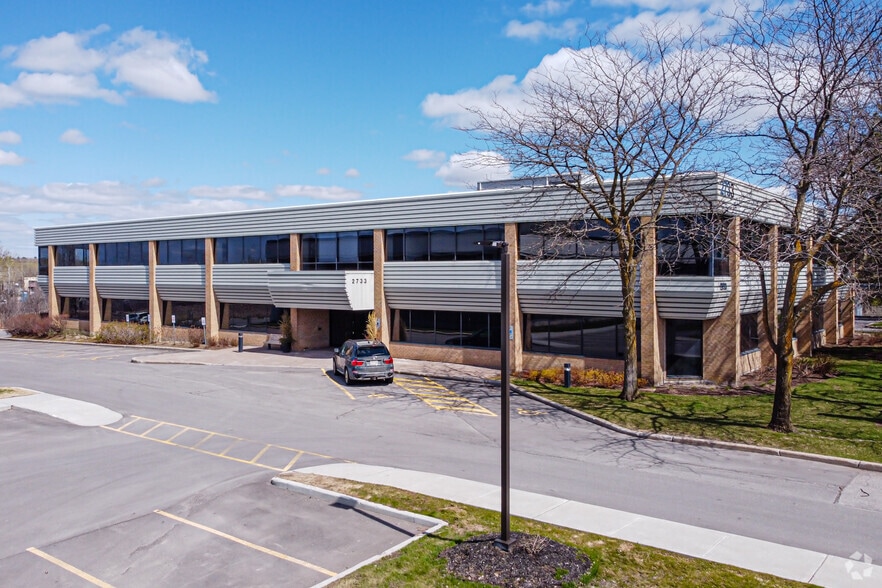 2733 Lancaster Rd, Ottawa, ON for lease - Primary Photo - Image 1 of 8