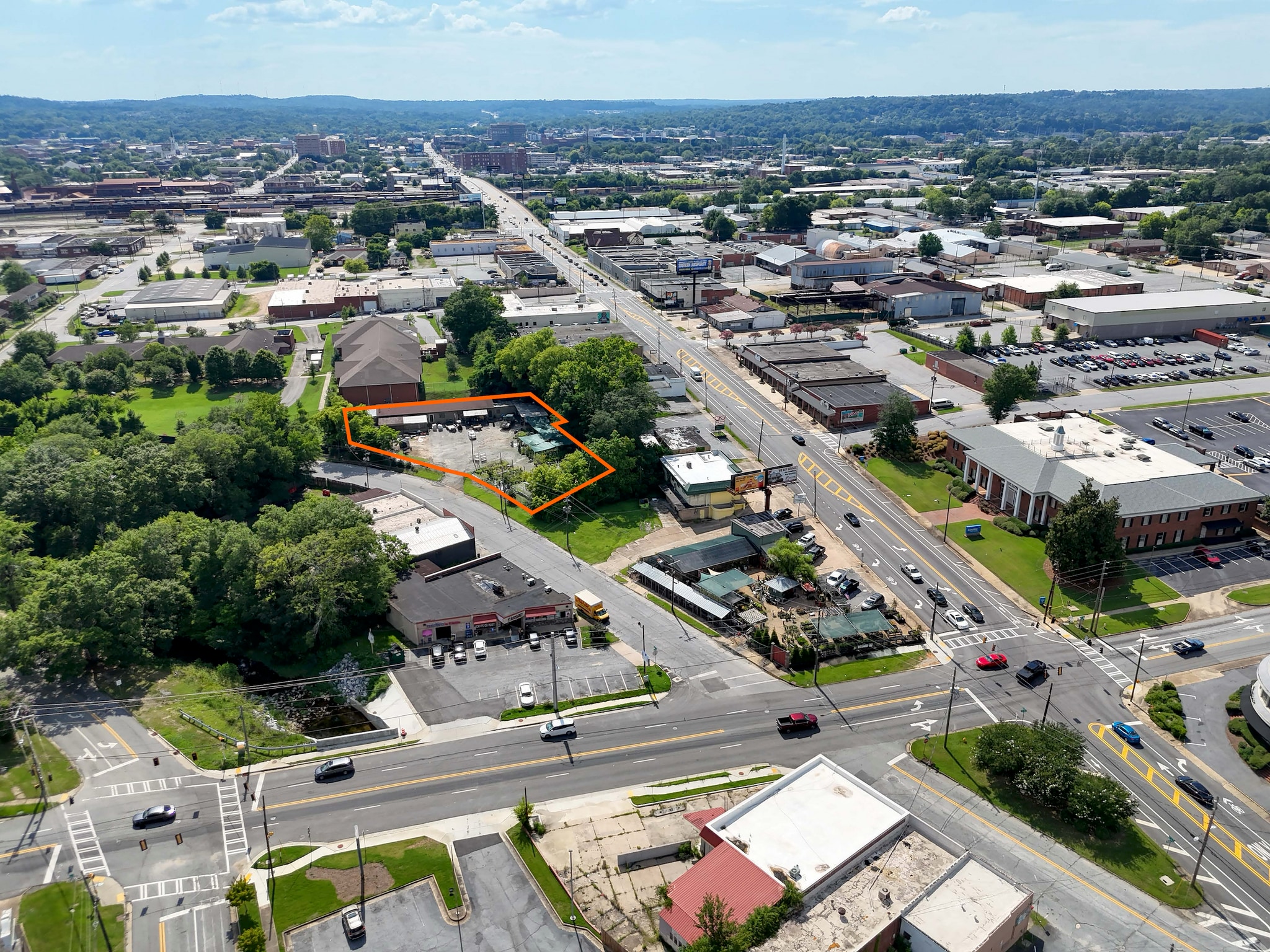 1233 Midway Dr, Columbus, GA for sale Primary Photo- Image 1 of 3