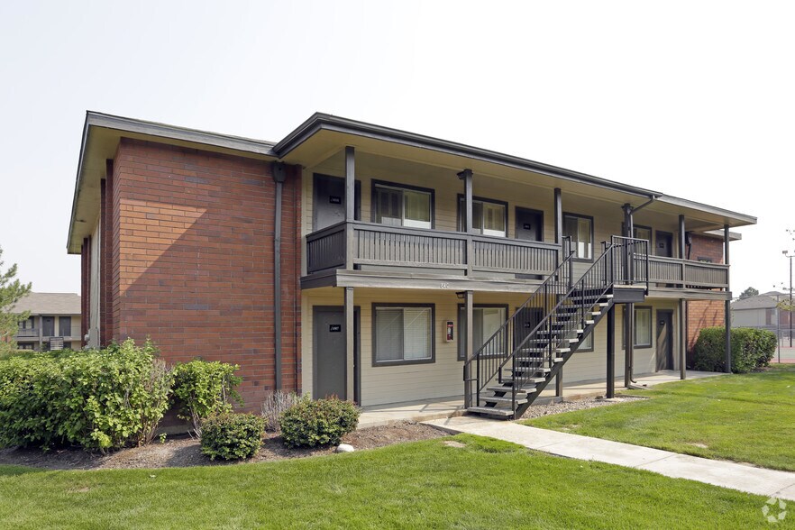 820 W Timber Creek Way, Salt Lake City, UT for sale - Primary Photo - Image 1 of 1