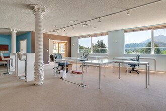 110-112 Spaulding St, San Anselmo, CA for lease Interior Photo- Image 2 of 10