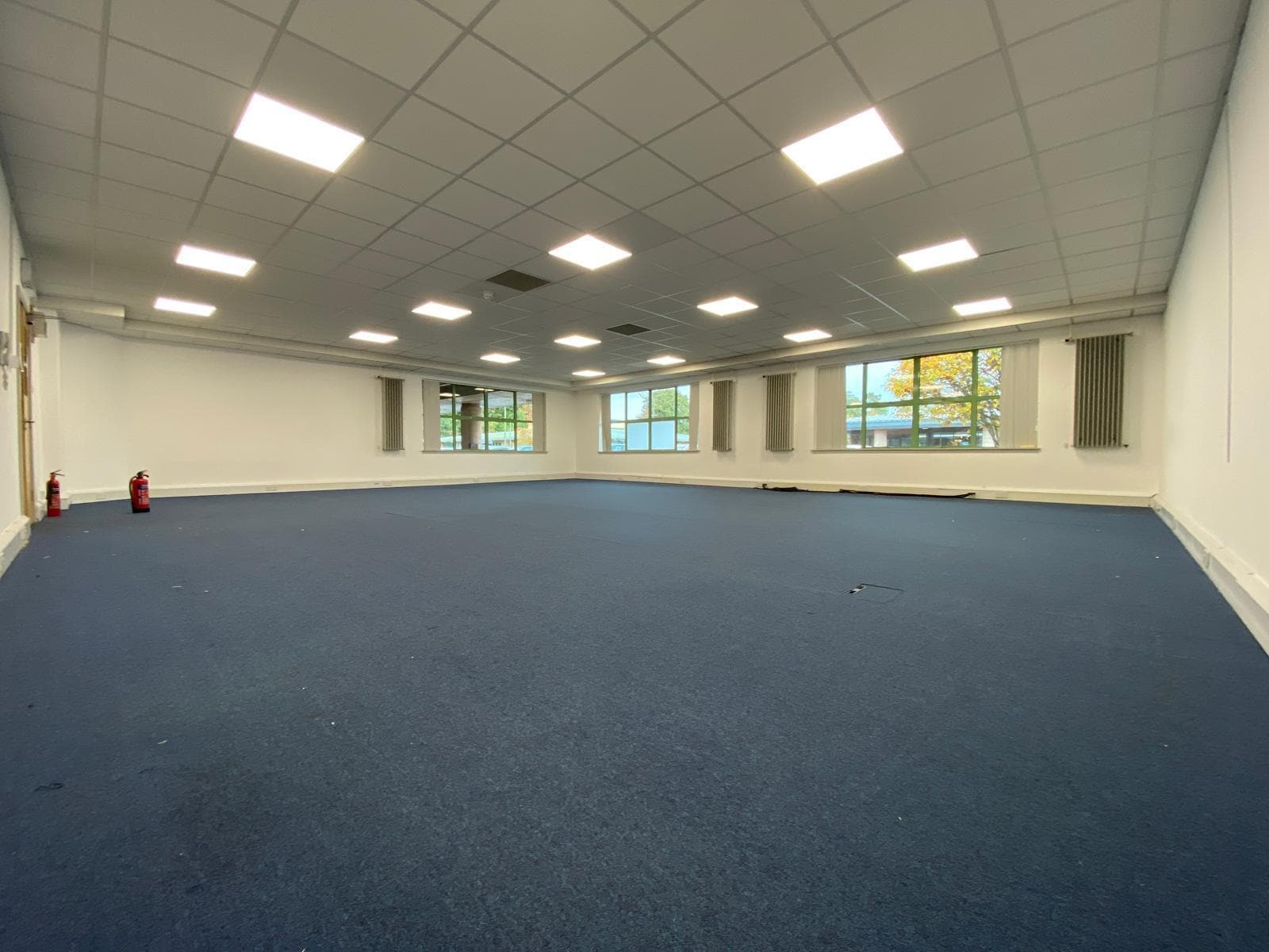 3 Michaelson Sq, Livingston for lease Interior Photo- Image 1 of 4