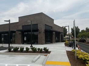 380 Lone Pine Blvd, The Dalles, OR for lease Interior Photo- Image 2 of 7