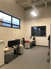 746 Gotham Pky, Carlstadt, NJ for lease Interior Photo- Image 2 of 9