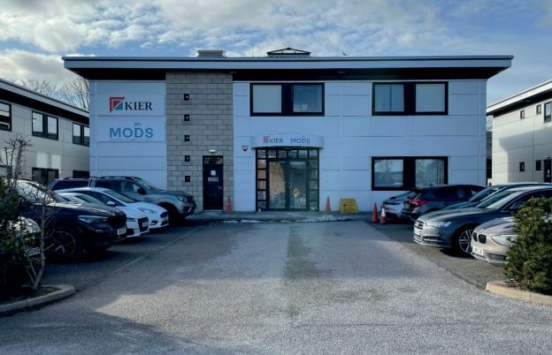 Pavillions 2 & 3 portfolio of 2 properties for sale on LoopNet.com - Primary Photo - Image 2 of 2