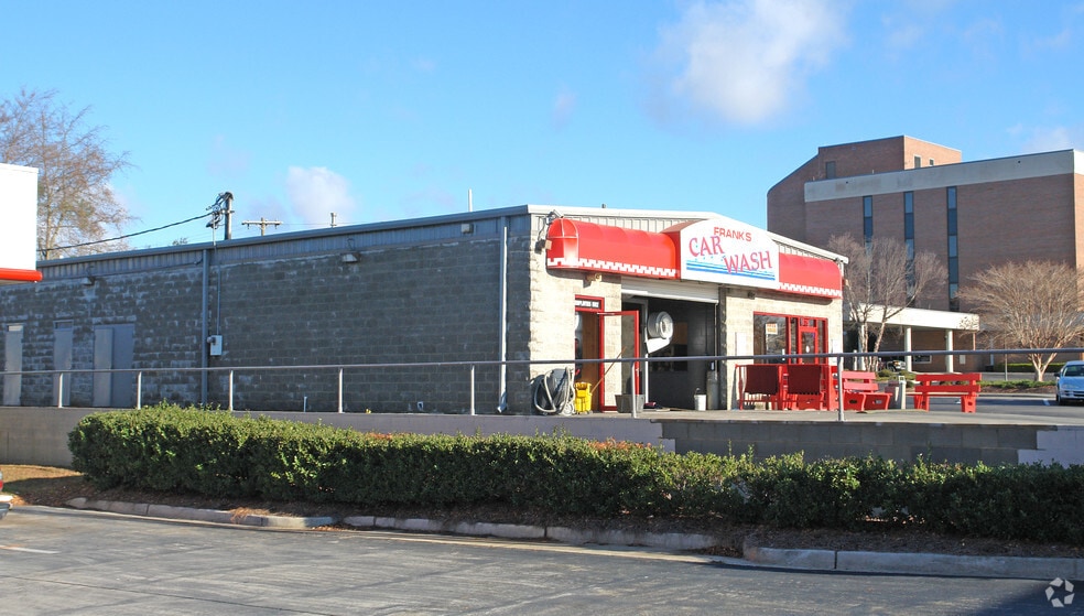 976 John C Calhoun Dr, Orangeburg, SC for lease - Building Photo - Image 2 of 4