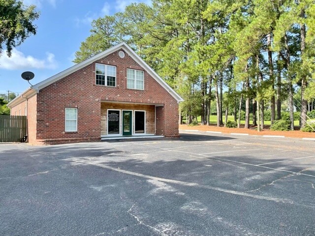 200 McCaskill Rd, Pinehurst, NC for sale - Building Photo - Image 1 of 1