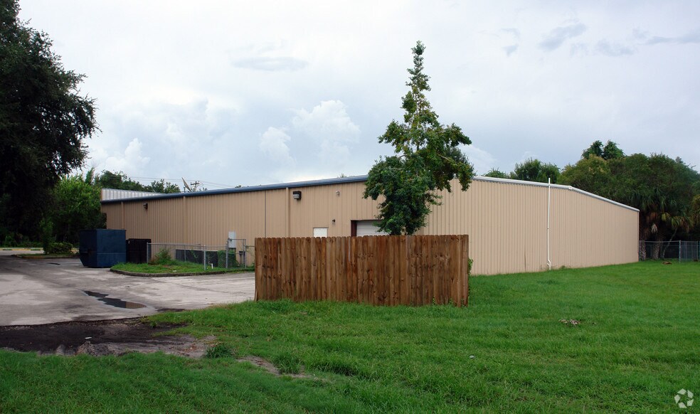 1400 N Singleton Ave, Titusville, FL for sale - Building Photo - Image 3 of 3