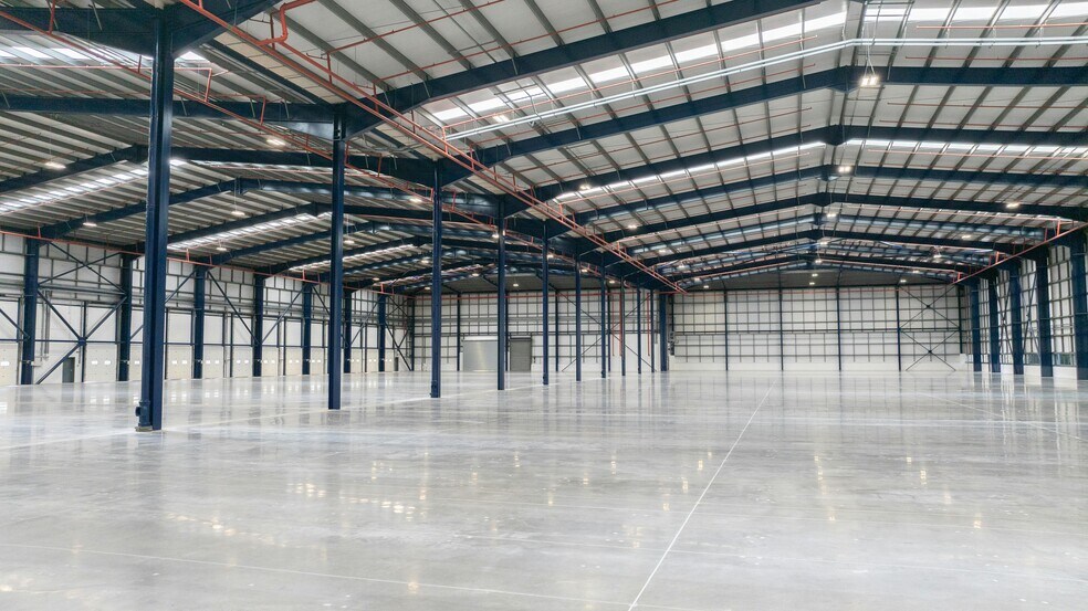 Osier Dr, Nottingham for lease - Building Photo - Image 2 of 5