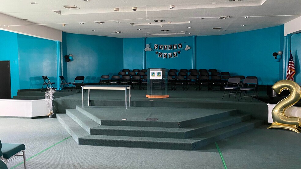 18241840 Dean Rd, Jacksonville, FL 32216 Specialty for Sale